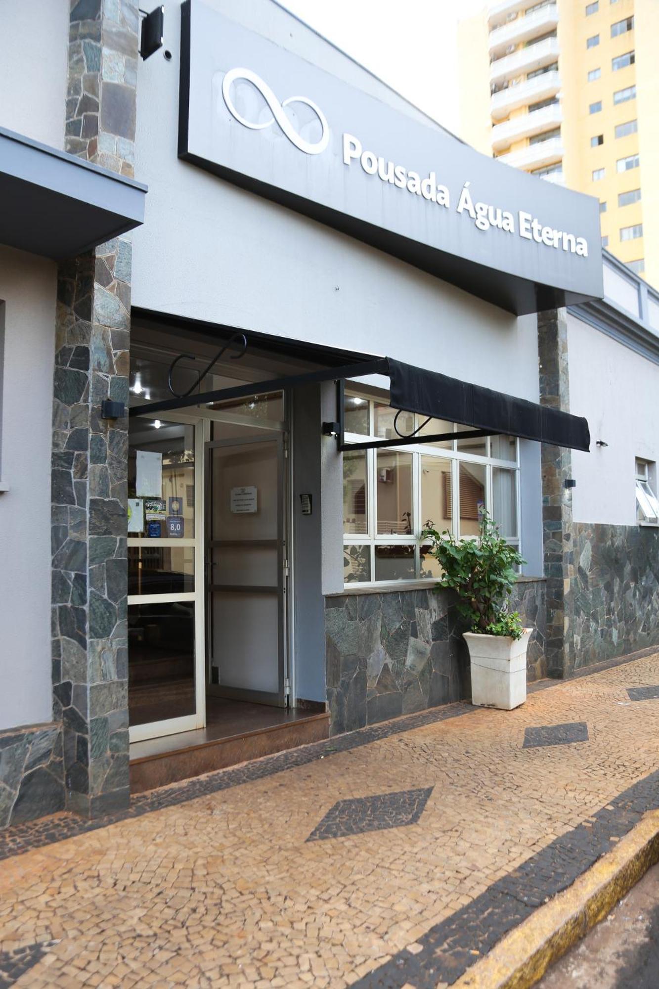 Pousada Agua Eterna - Proximo Ao Museu De Cera, Hot Beach E Thermas Dos Laranjais Olimpia Exterior photo